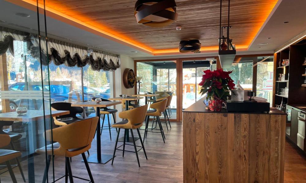 Hotel Flora Alpina Campitello di Fassa Bagian luar foto